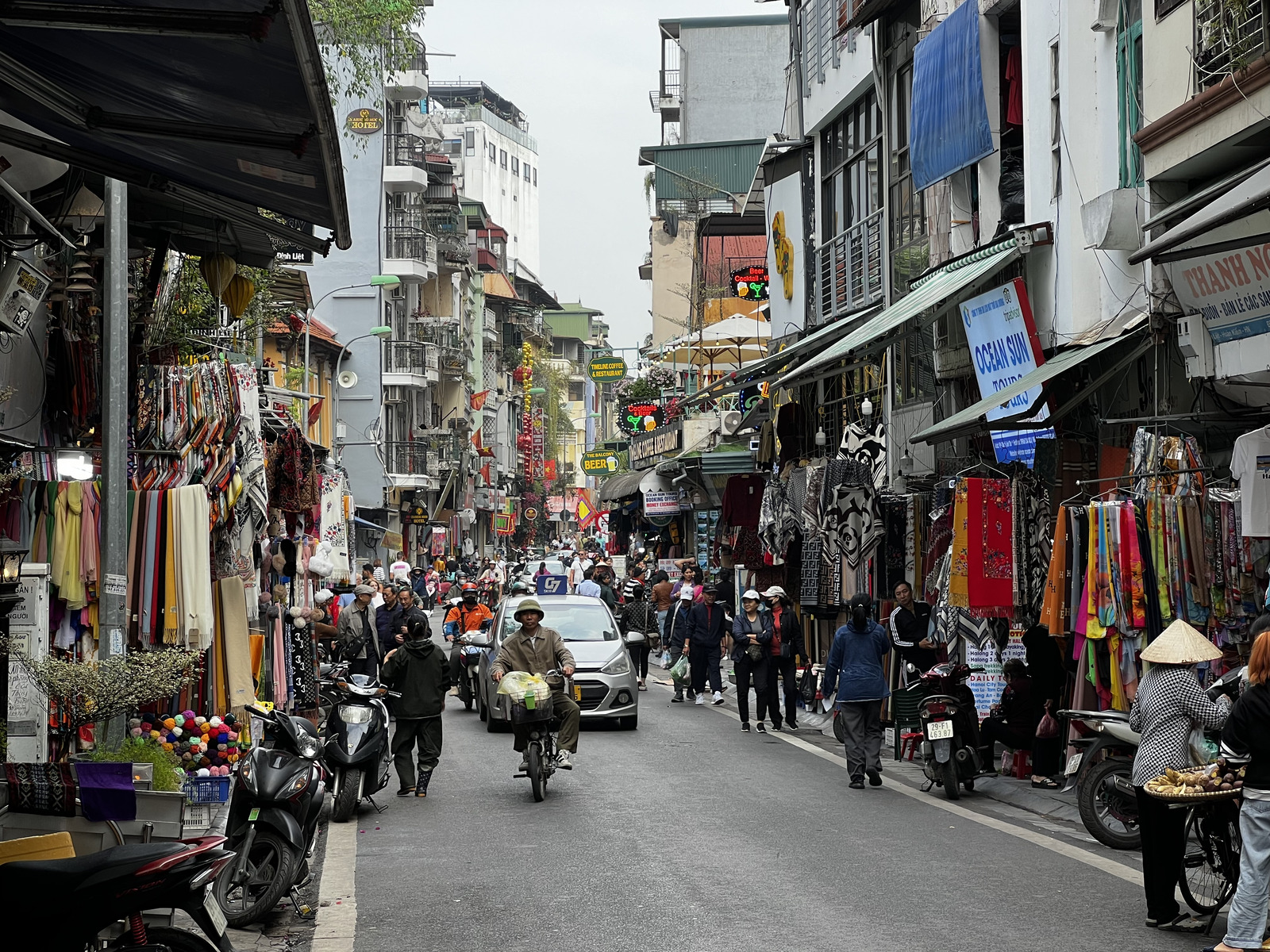 Picture Vietnam Hanoi 2024-01 4 - Photographer Hanoi