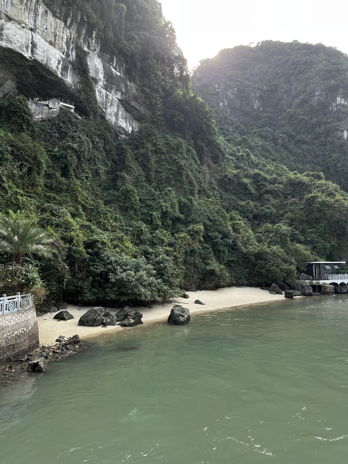 Picture Vietnam Ha Long Bay 2024-01 7 - Store Ha Long Bay