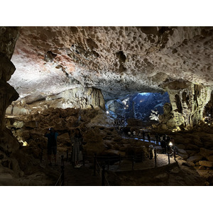 Picture Vietnam Ha Long Bay Sung Sot Cave 2024-01 19 - Randonee Sung Sot Cave