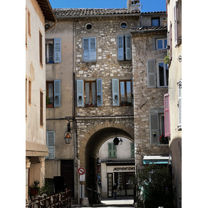 Picture France Vence 2024-04 54 - Sight Vence