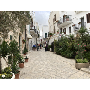 Picture Italy Polignano a mare 2024-09 29 - Shopping Mall Polignano a mare
