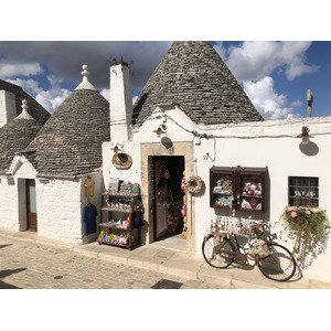 Picture Italy Alberobello 2024-09 4 - Tourist Attraction Alberobello
