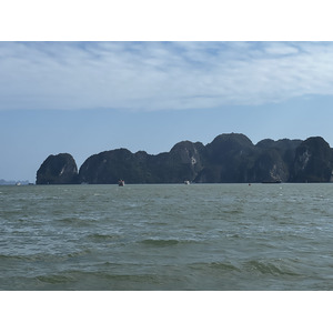 Picture Vietnam Ha Long Bay 2024-01 61 - Perspective Ha Long Bay