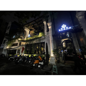 Picture Vietnam Hanoi Sadhu Vegetarian Restaurant 2024-01 43 - Tourist Sadhu Vegetarian Restaurant