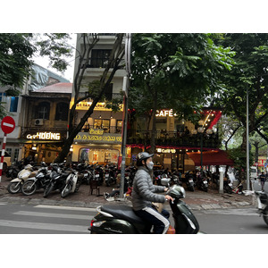 Picture Vietnam Hanoi 2024-01 165 - Store Hanoi