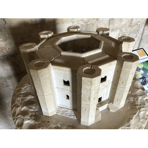 Picture Italy Castel del monte 2024-09 30 - Shopping Mall Castel del monte