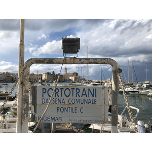 Picture Italy Trani 2024-09 90 - Perspective Trani