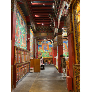 Picture China Shangri La 2026-01 94 - Store Shangri La