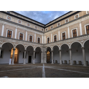 Picture Italy Urbino 2024-09 395 - Flight Urbino