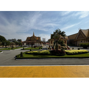 Picture Cambodia Phnom Penh Royal Palace 2024-01 39 - Shopping Mall Royal Palace