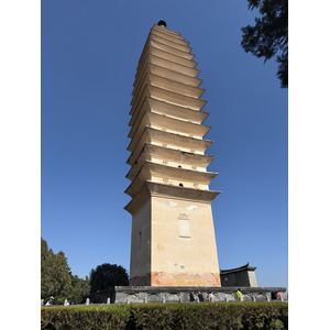 Picture China Dali Three pagodas 2026-01 37 - Sight Three pagodas