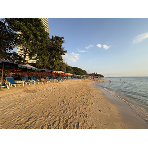 Picture Thailand Pattaya Dongtan beach 2025-12 10 - Pictures Dongtan beach
