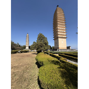 Picture China Dali Three pagodas 2026-01 19 - Sight Three pagodas