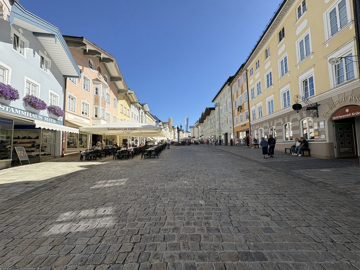 Picture Germany ⁨Bad Tolz⁩ 2025-09 4 - Walking Street ⁨Bad Tolz⁩