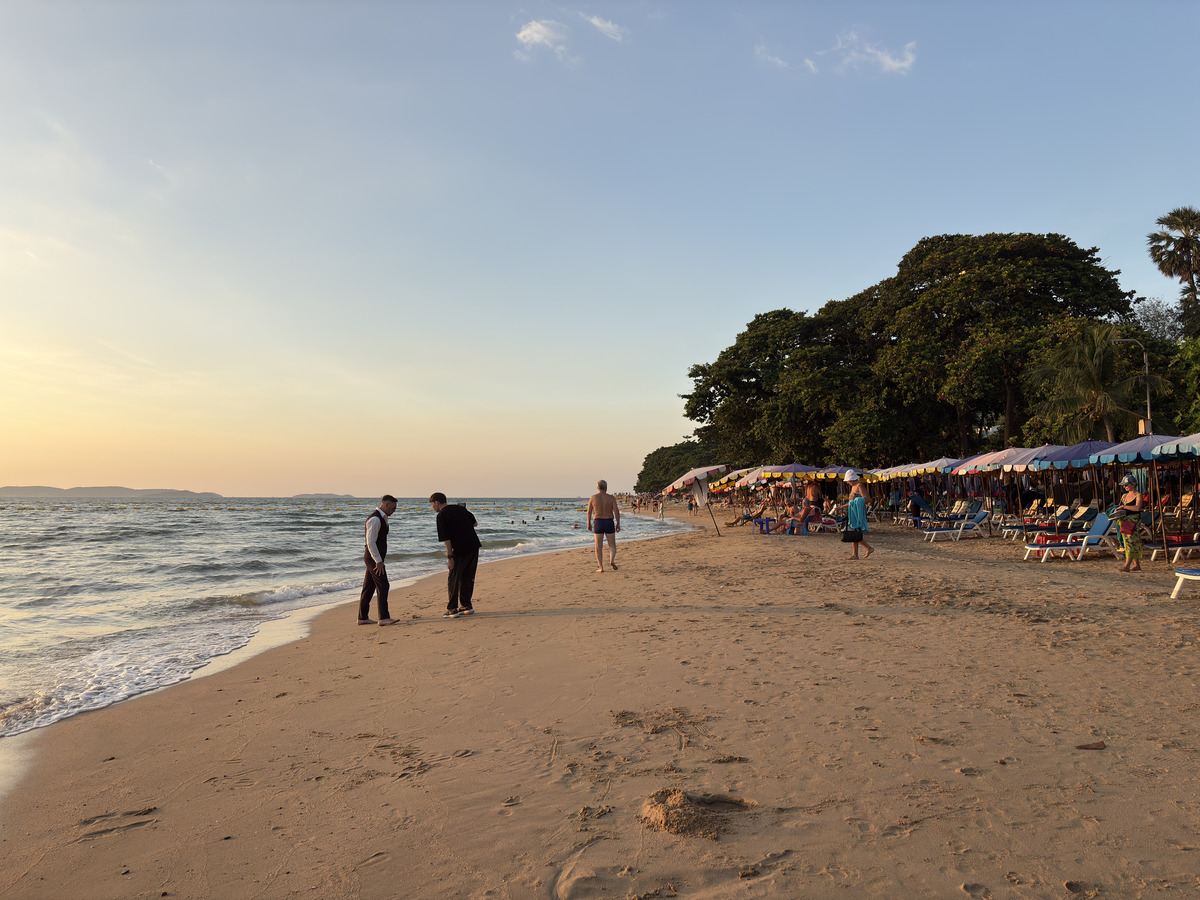 Picture Thailand Pattaya Dongtan beach 2025-12 37 - Rental Dongtan beach