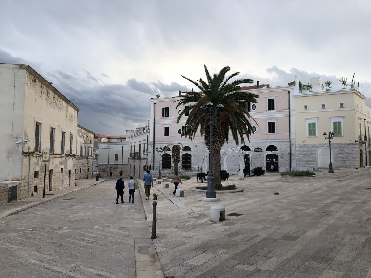 Picture Italy Trani 2024-09 113 - Summer Trani