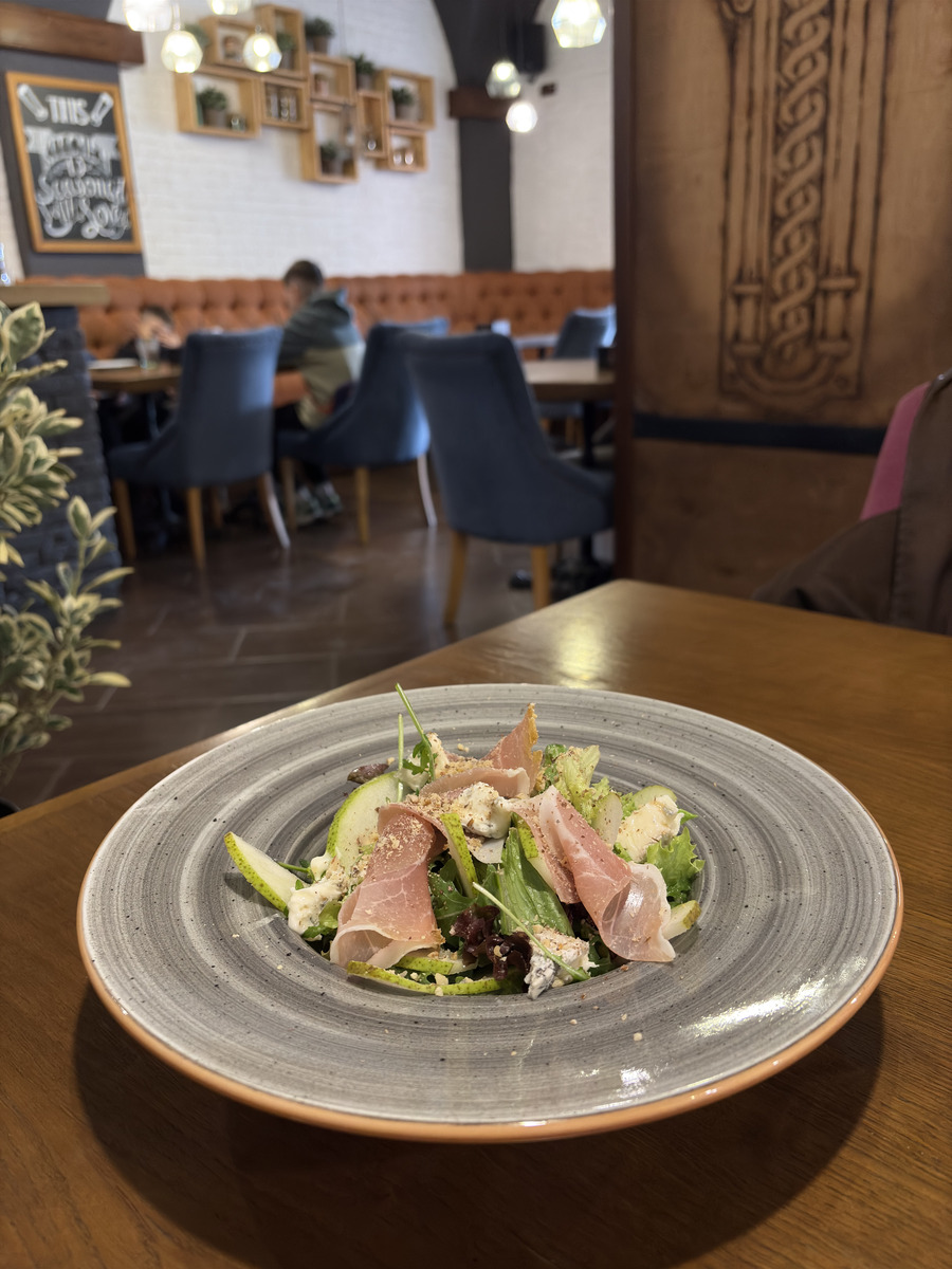 Picture Ukraine Lviv Restaurants 2024-10 30 - Saving Restaurants