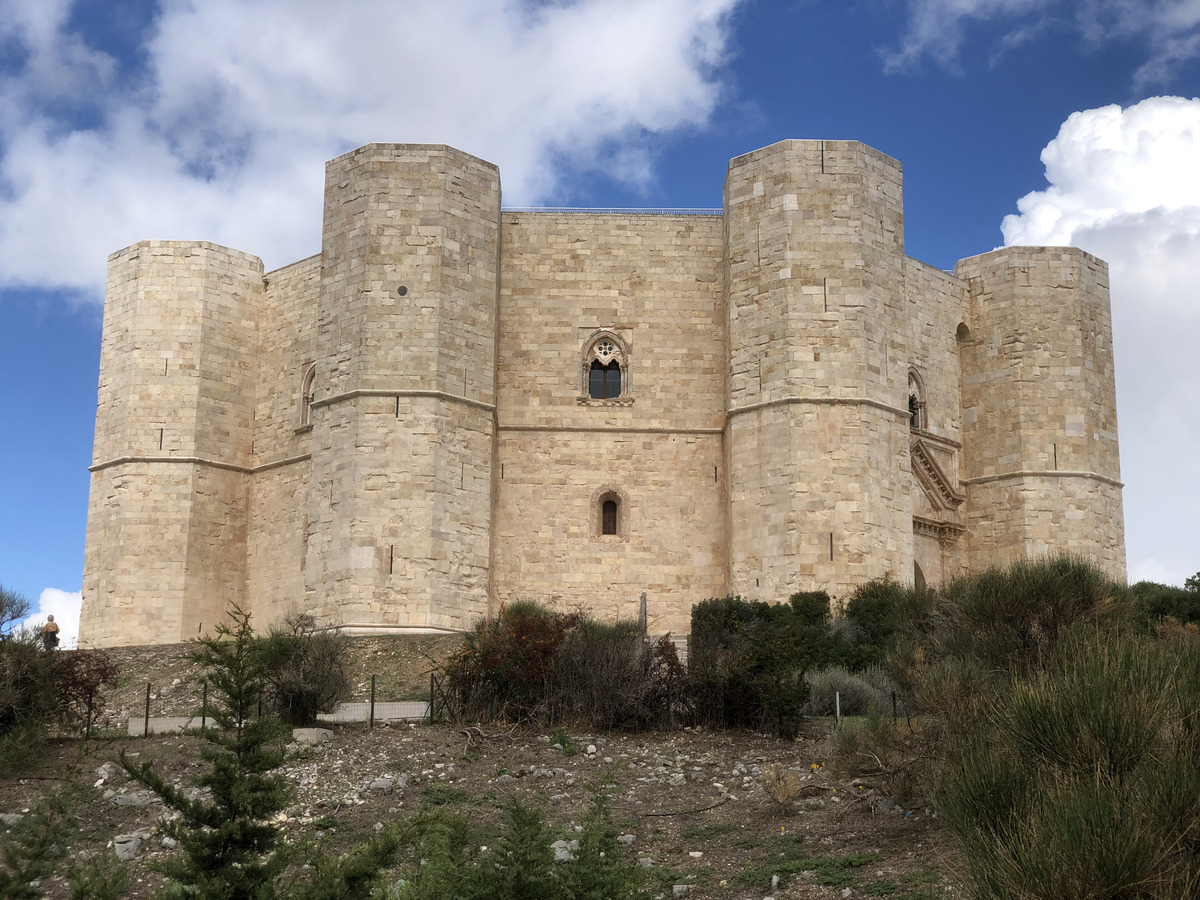 Picture Italy Castel del monte 2024-09 54 - Weather Castel del monte