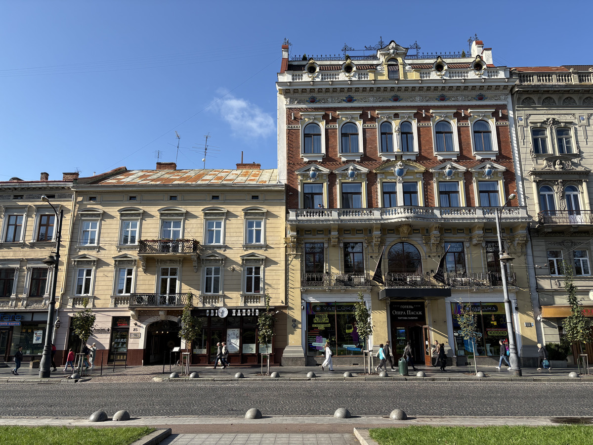 Picture Ukraine Lviv 2024-10 209 - Street Lviv
