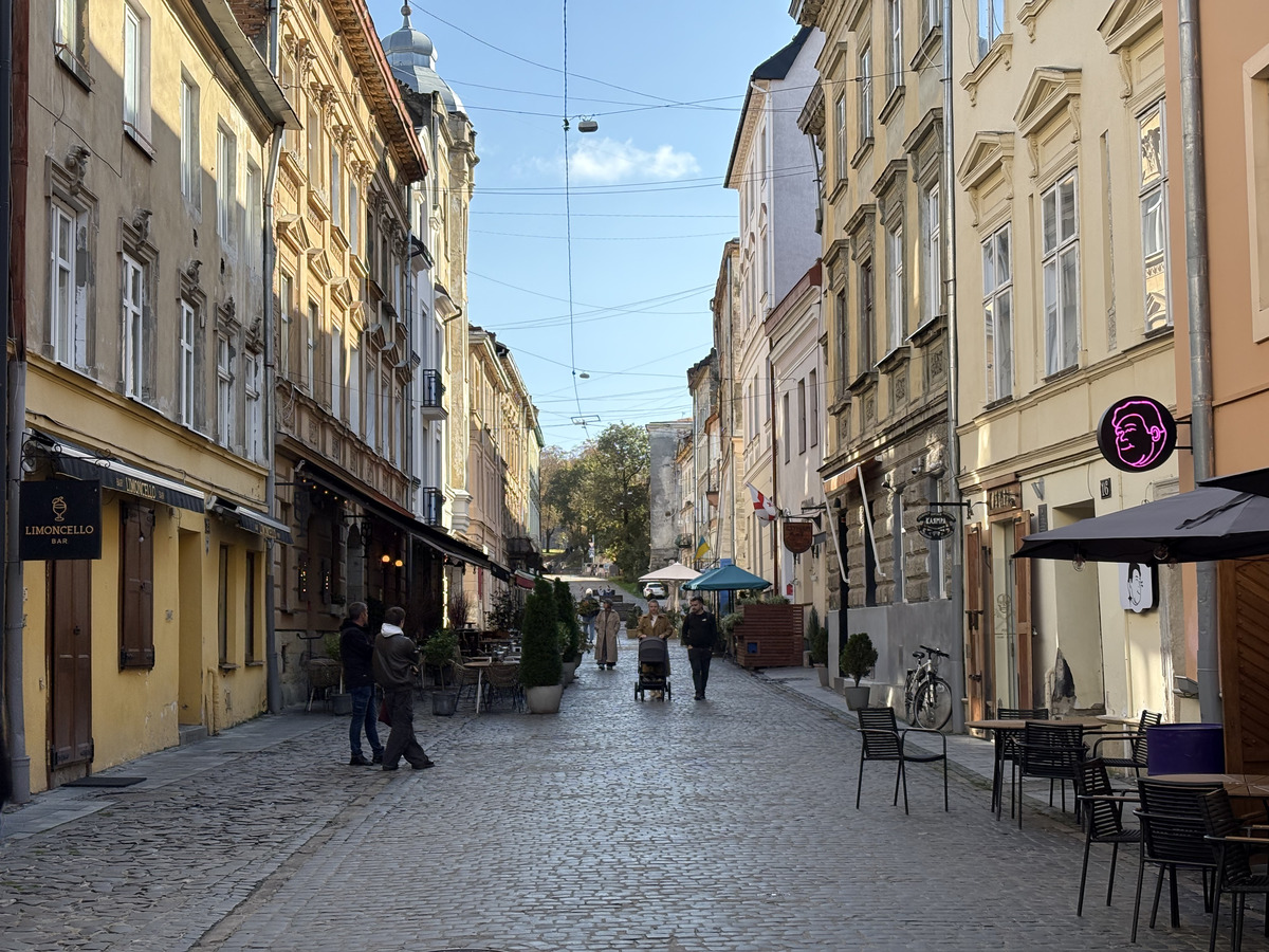 Picture Ukraine Lviv 2024-10 68 - Restaurant Lviv
