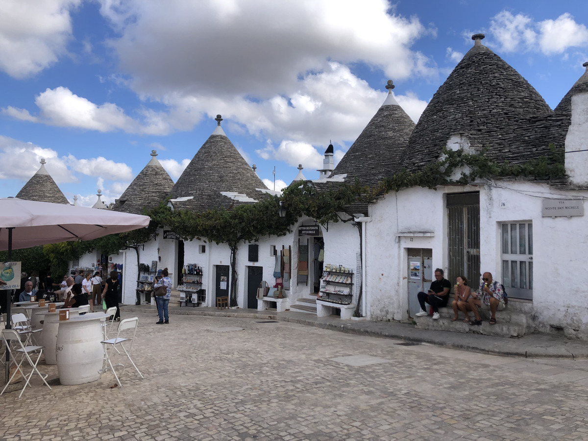 Picture Italy Alberobello 2024-09 32 - Lands Alberobello