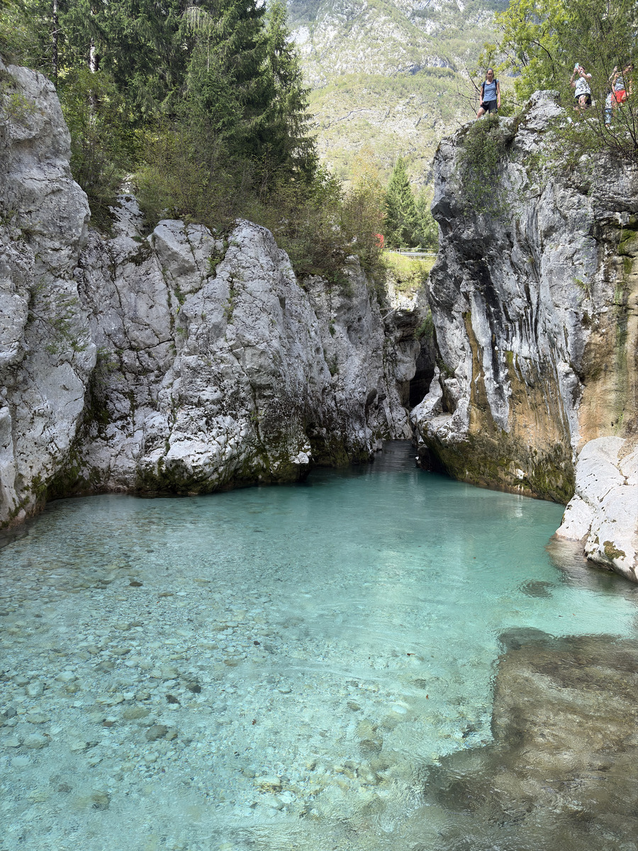Picture Slovenia Soca River 2025-09 43 - Lakes Soca River