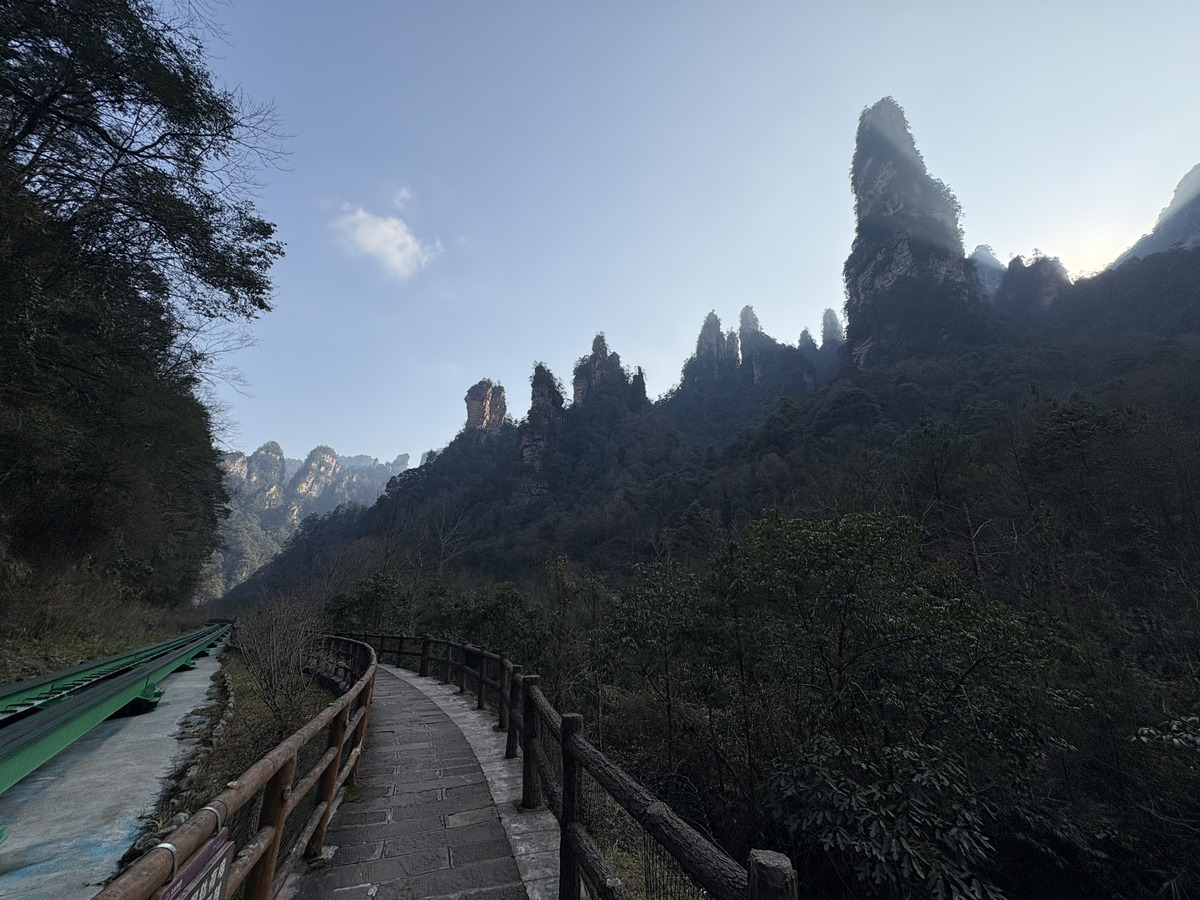 Picture China Zhangjiajie Tianzi Mountrain 2026-01 161 - Hotels Tianzi Mountrain