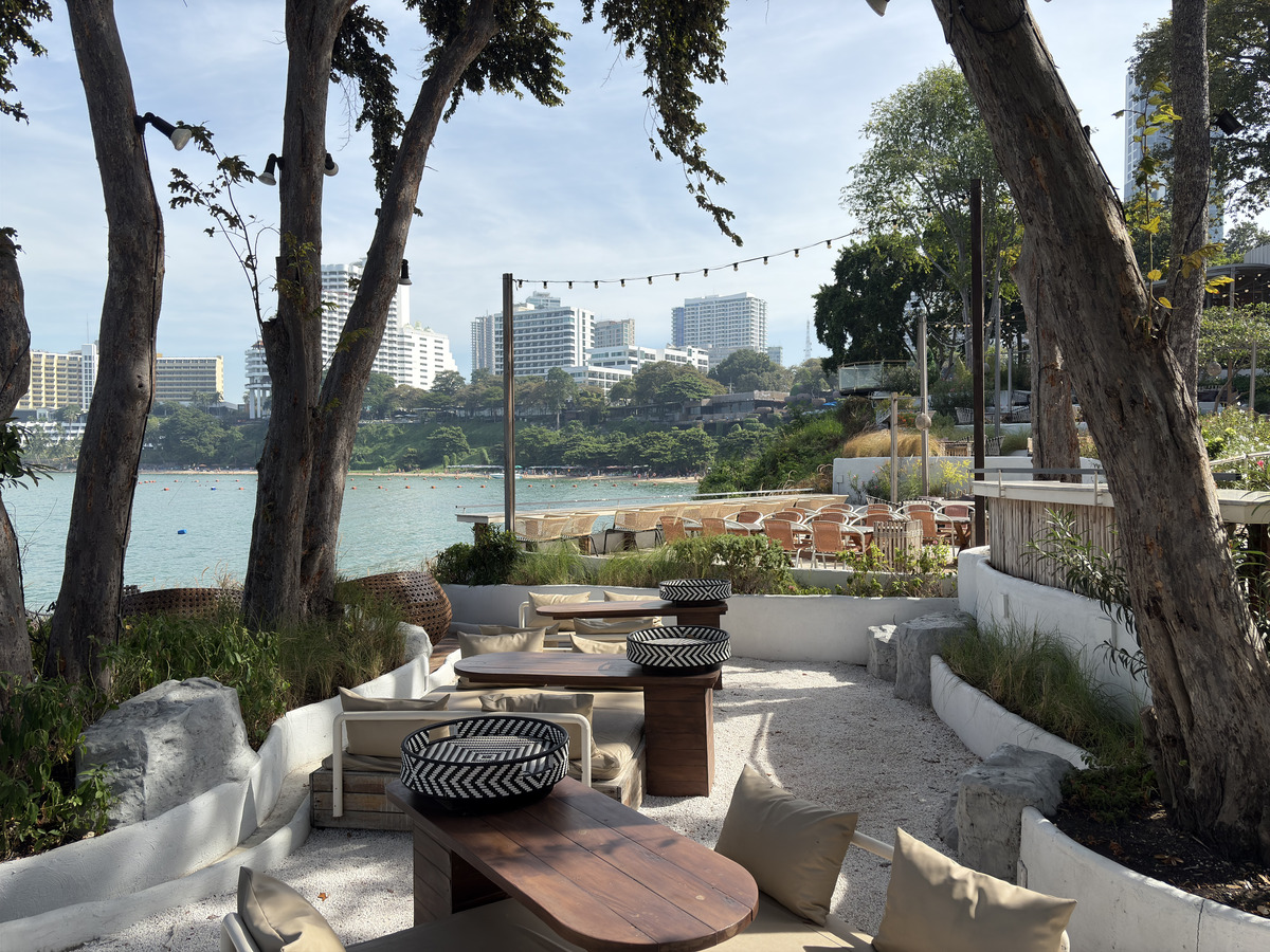 Picture Thailand Pattaya Oxygen Restaurant 2024-12 76 - Rooms Oxygen Restaurant