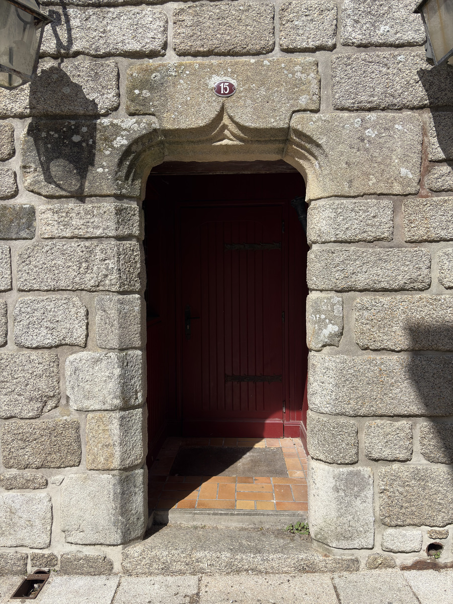 Picture France Concarneau Ville close 2026-04 61 - Spring Ville close