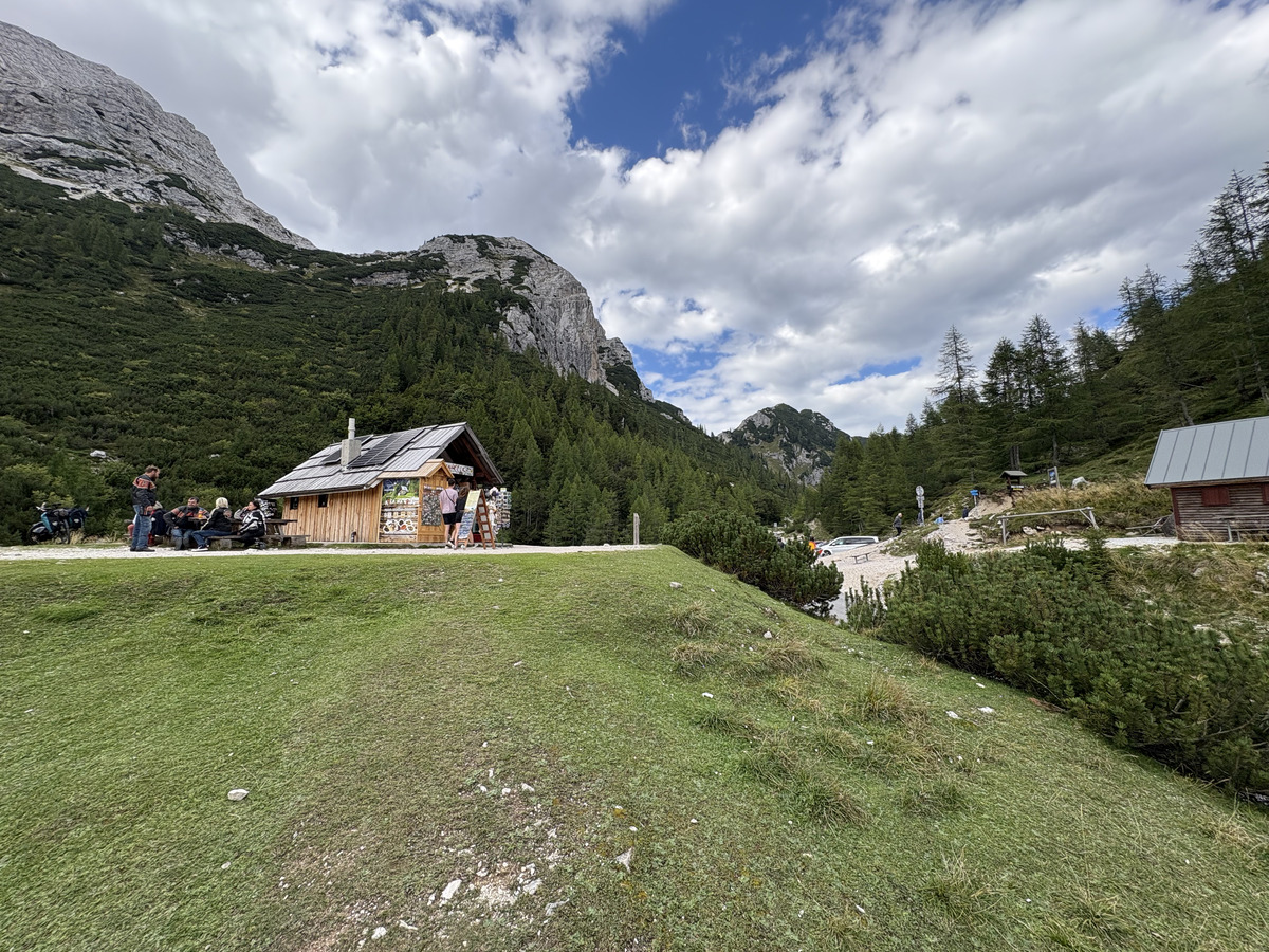 Picture Slovenia Soca River 2025-09 139 - Restaurant Soca River