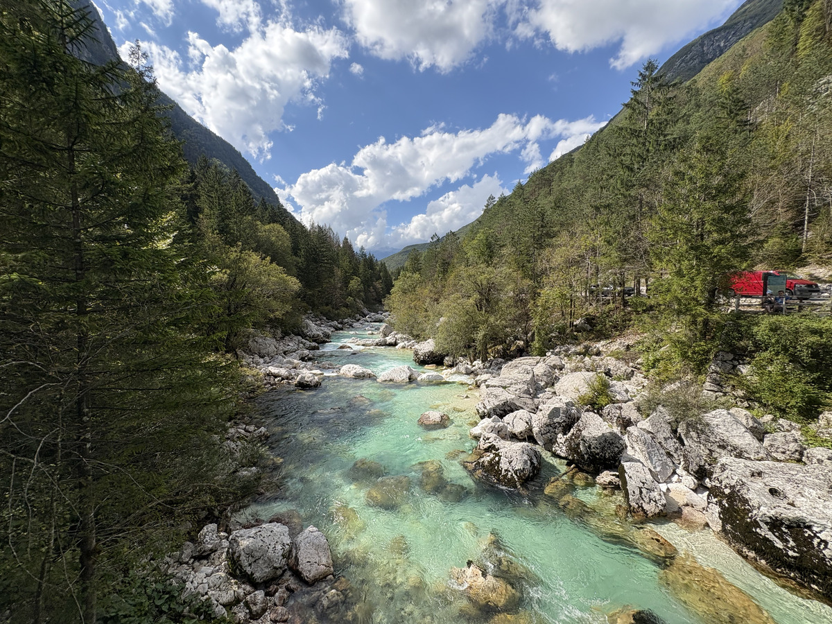 Picture Slovenia Soca River 2025-09 52 - Shopping Soca River