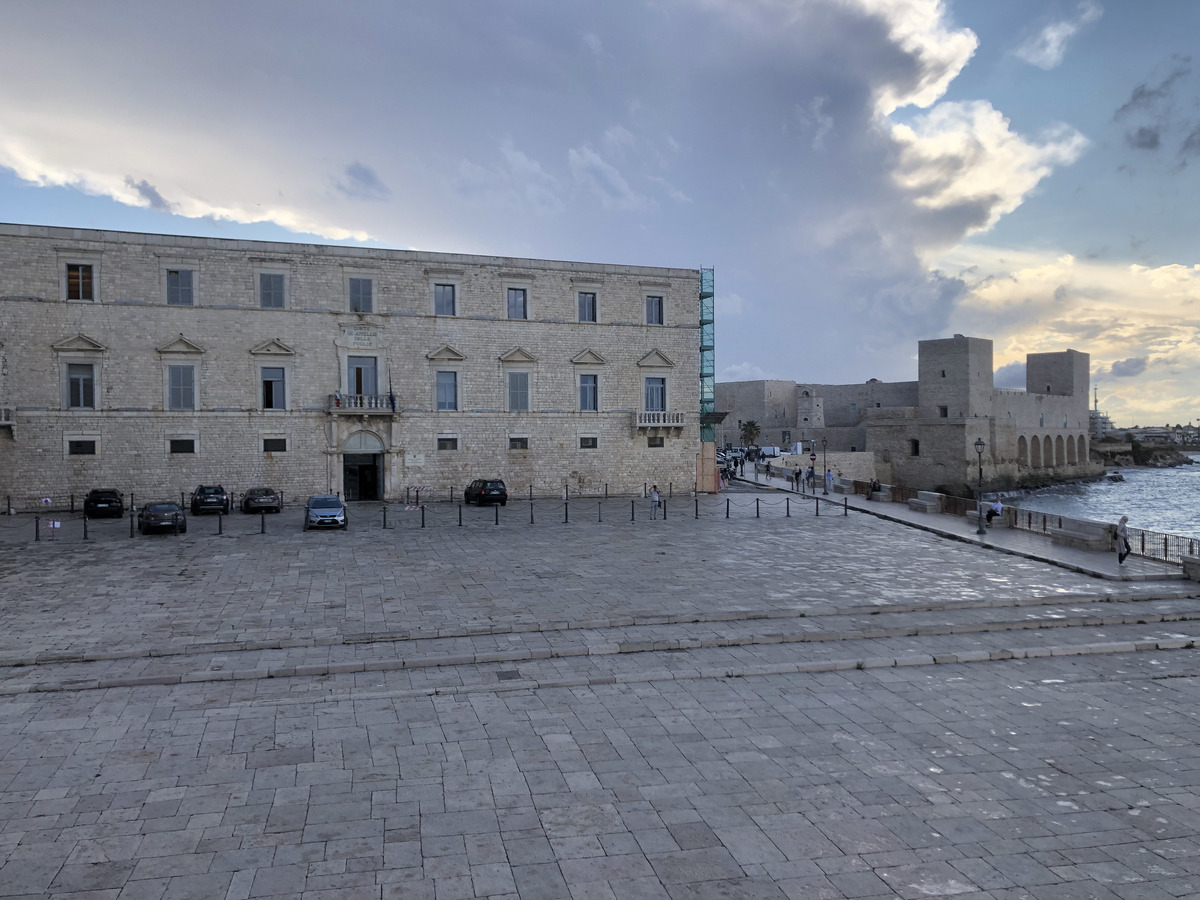 Picture Italy Trani 2024-09 54 - Summer Trani