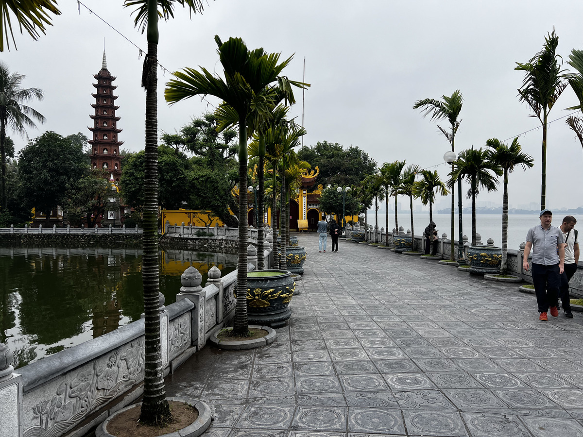 Picture Vietnam Hanoi Tran Quoc Pagoda 2024-01 1 - Room Tran Quoc Pagoda