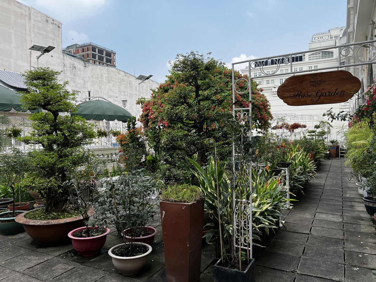 Picture Vietnam Saigon Continental Hotel 2024-01 6 - Savings Continental Hotel