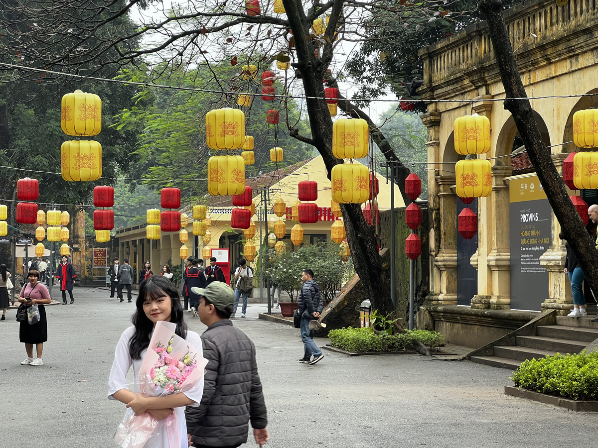 Picture Vietnam Hanoi Thang Long Citadel 2024-01 19 - City Sight Thang Long Citadel