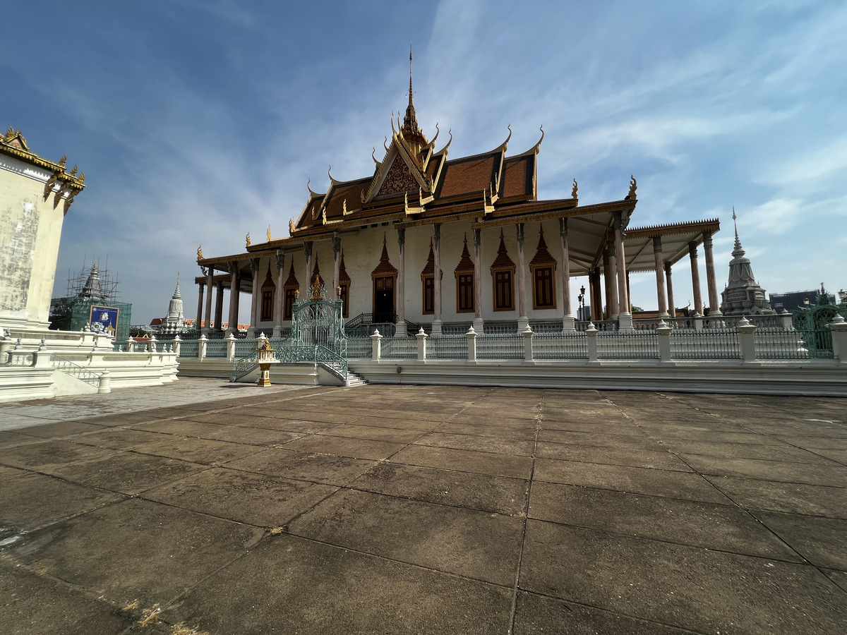 Picture Cambodia Phnom Penh Royal Palace 2024-01 12 - Spring Royal Palace