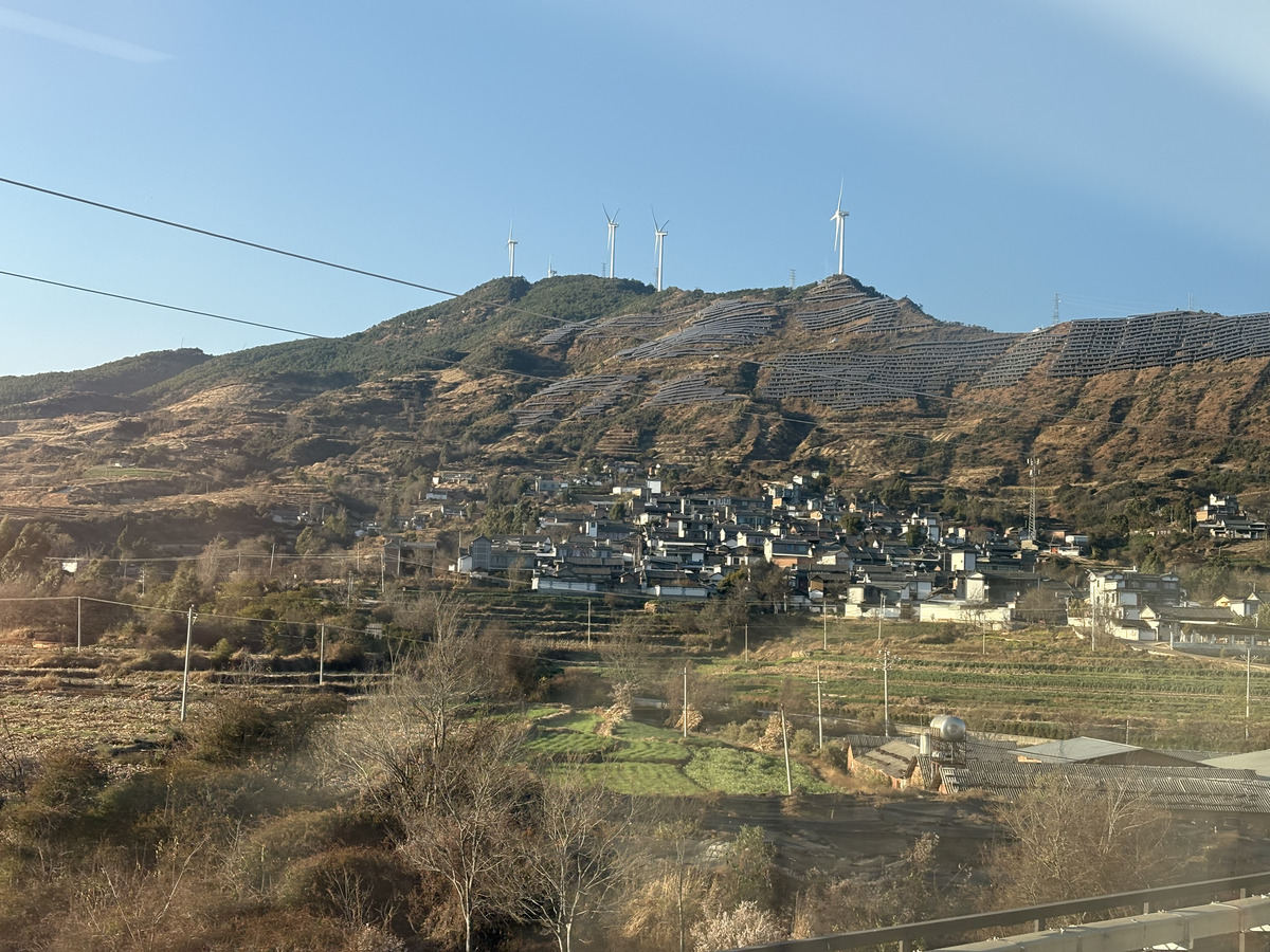 Picture China Dali Train to Lijiang 2026-01 6 - Hotels Train to Lijiang