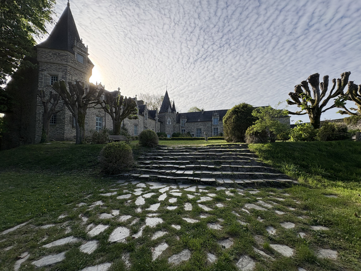 Picture France Rochefort en terre 2026-04 9