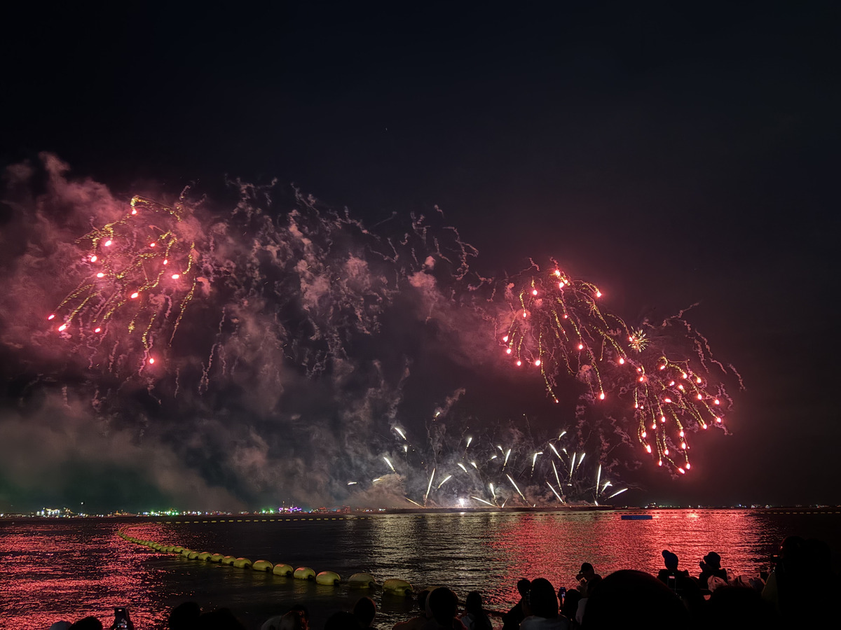 Picture Thailand Pattaya pattaya firework festival 2025-12 39 - City Sights pattaya firework festival