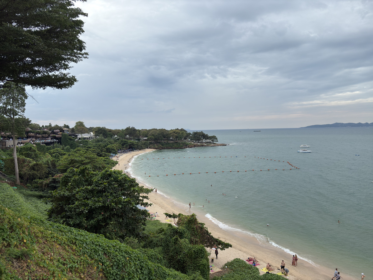 Picture Thailand Pattaya Oxygen Restaurant 2024-12 51 - Room Oxygen Restaurant