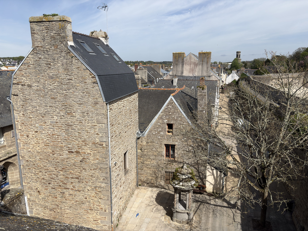 Picture France Concarneau Ville close 2026-04 52 - Restaurant Ville close