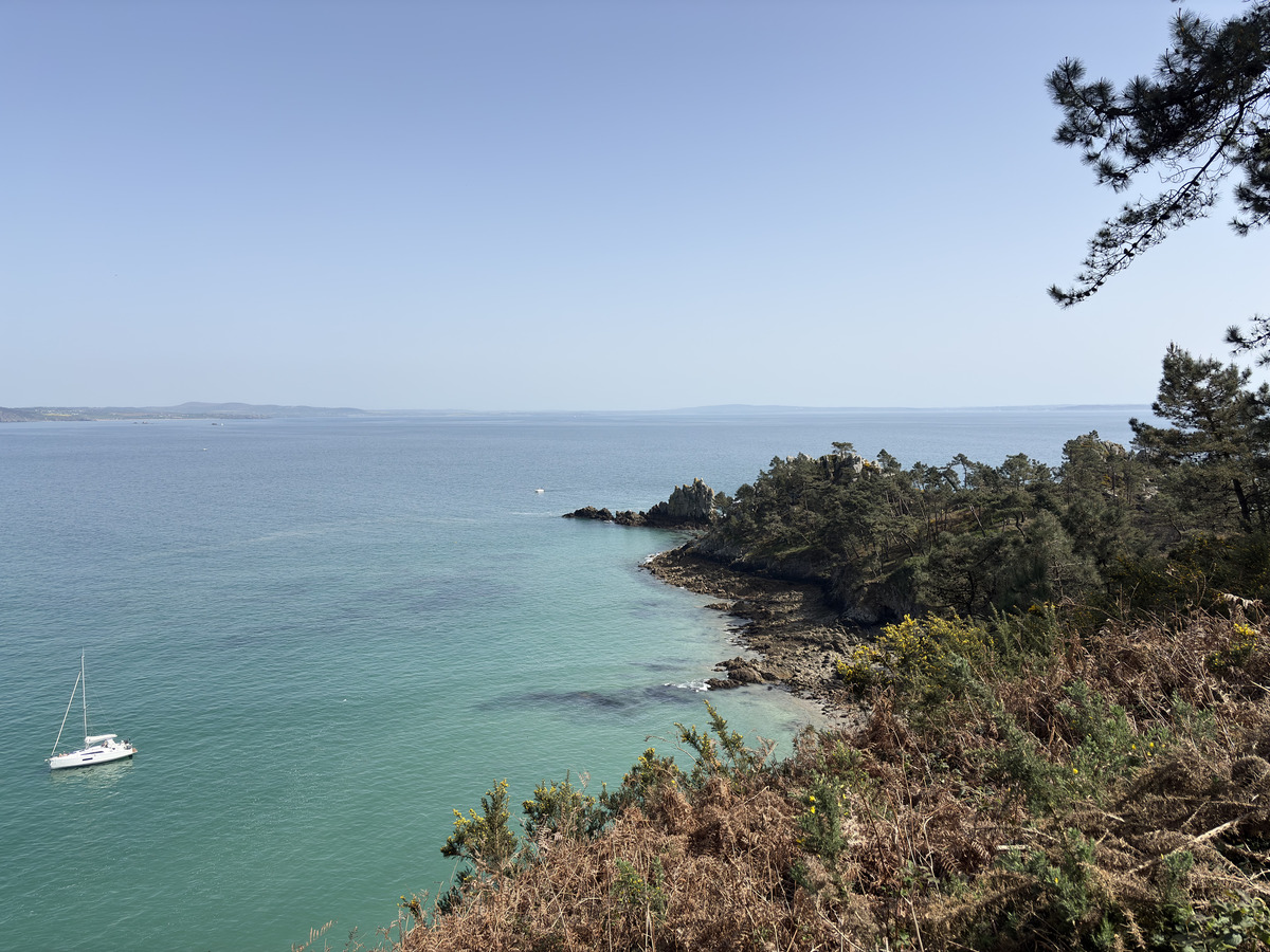 Picture France Crozon Ile Vierge Beach 2026-04 27 - Sauna Ile Vierge Beach