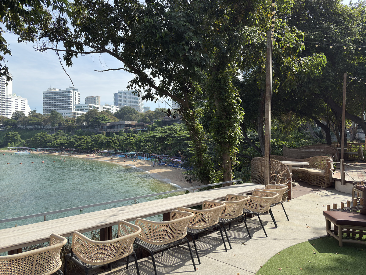Picture Thailand Pattaya Oxygen Restaurant 2024-12 35 - Price Oxygen Restaurant