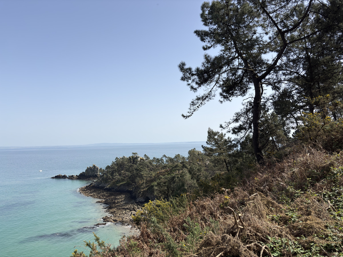 Picture France Crozon Ile Vierge Beach 2026-04 28 - Sunset Ile Vierge Beach
