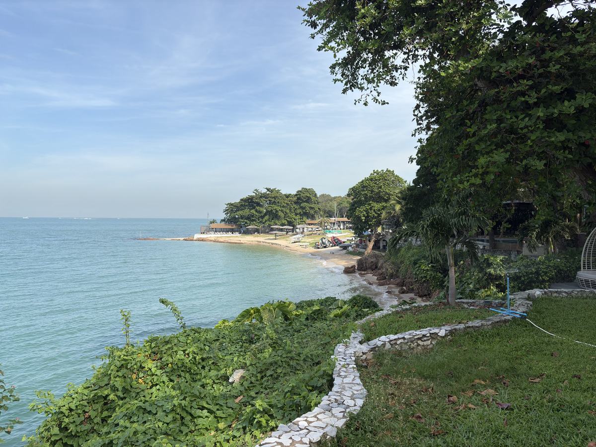 Picture Thailand Pattaya 2024-12 59 - Savings Pattaya