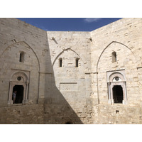 Picture Italy Castel del monte 2024-09 62 - Shopping Castel del monte