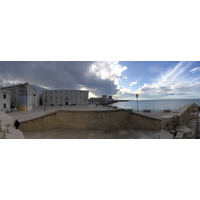 Picture Italy Trani 2024-09 99 - Hotel Pools Trani
