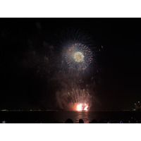 Picture Thailand Pattaya Fireworks 2024-12 40 - Lake Fireworks