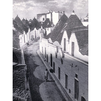 Picture Italy Alberobello 2024-09 45 - Street Alberobello