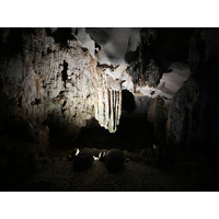 Picture Vietnam Ha Long Bay Sung Sot Cave 2024-01 51 - Monument Sung Sot Cave